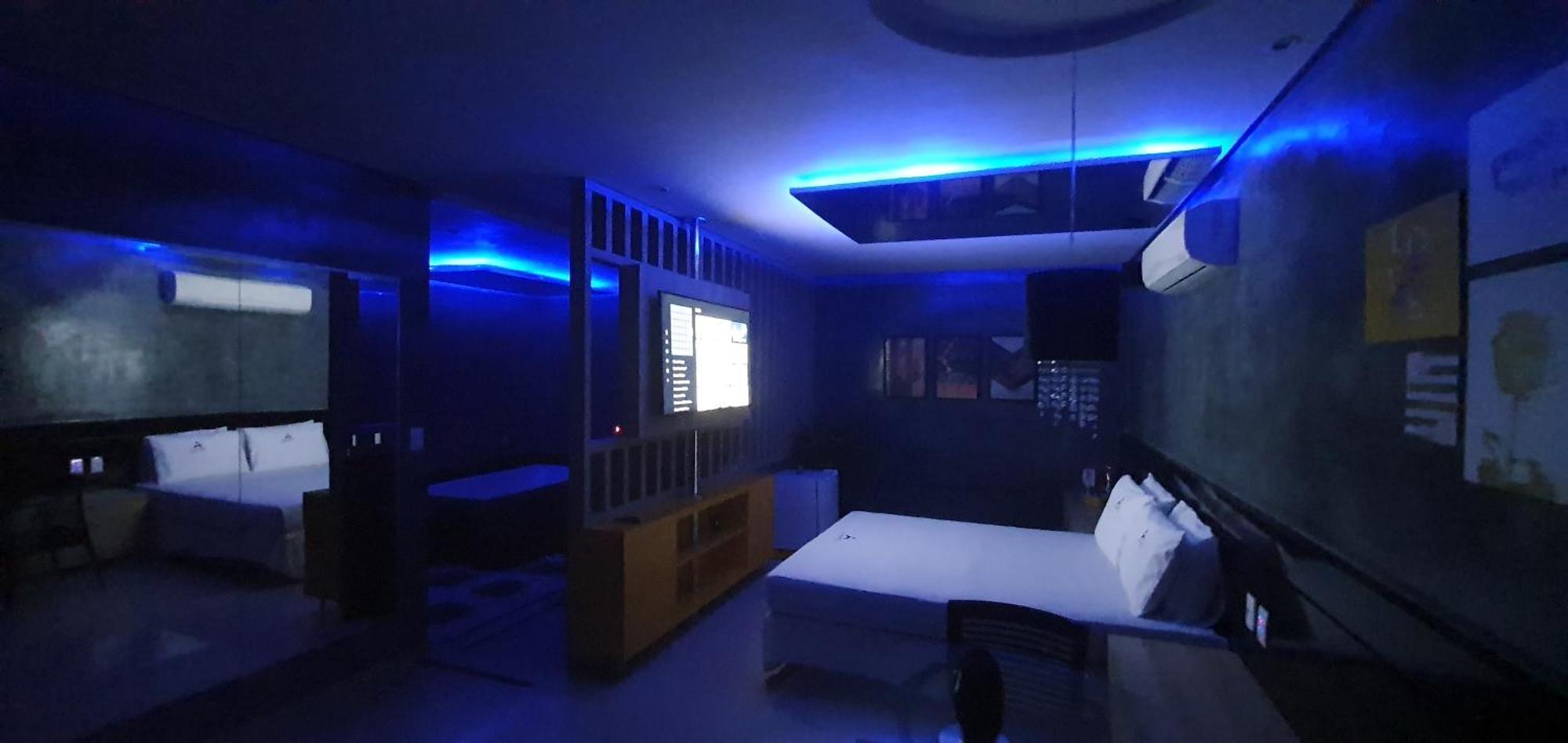 Amaretto Motel - Adults Only อาร์โกแวร์จิ ภายนอก รูปภาพ