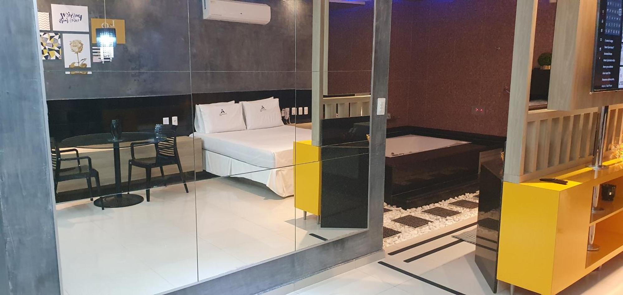 Amaretto Motel - Adults Only อาร์โกแวร์จิ ภายนอก รูปภาพ