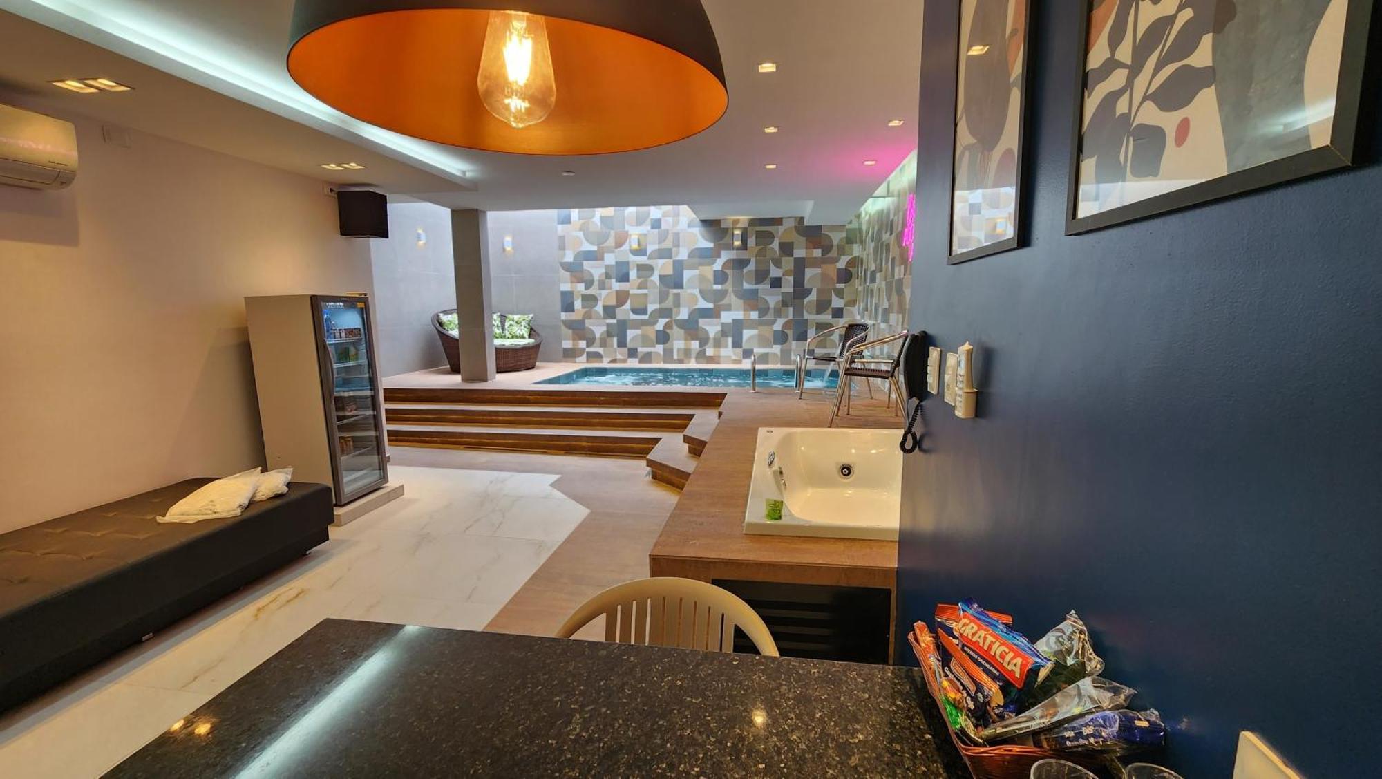 Amaretto Motel - Adults Only อาร์โกแวร์จิ ภายนอก รูปภาพ