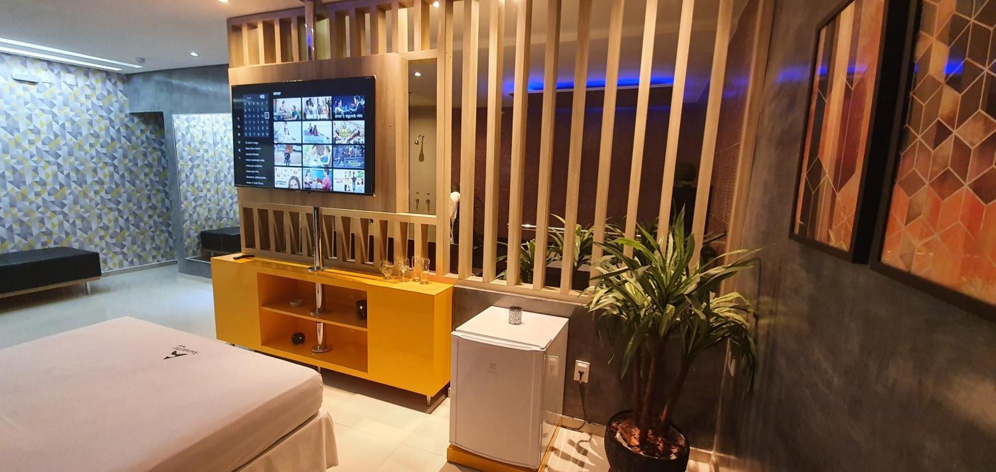 Amaretto Motel - Adults Only อาร์โกแวร์จิ ภายนอก รูปภาพ