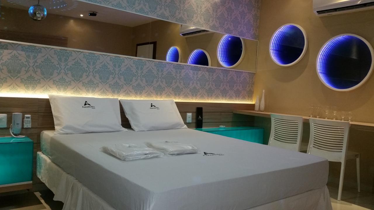 Amaretto Motel - Adults Only อาร์โกแวร์จิ ภายนอก รูปภาพ